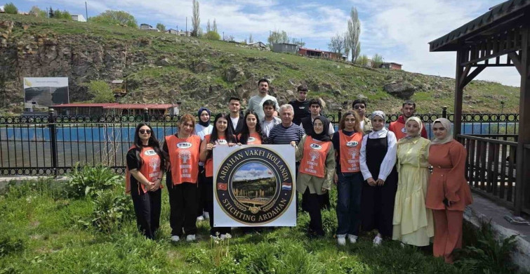 Ardahan'da Fidanlar Toprakla Buluştu