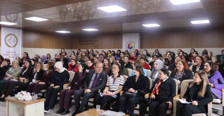 Ardahan'da Kadın Girişimciliği Zirvesi Yoğun İlgiyle Gerçekleşti