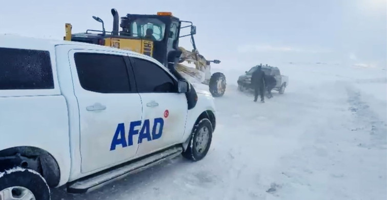 Ardahan'da Kar ve Tipi Nedeniyle Mahsur Kalan Araçlar Kurtarıldı