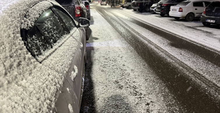 Ardahan'da Kar Yağışı Etkisini Gösterdi