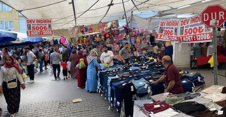 Arife Günü Pazarında Bayram Neşesi