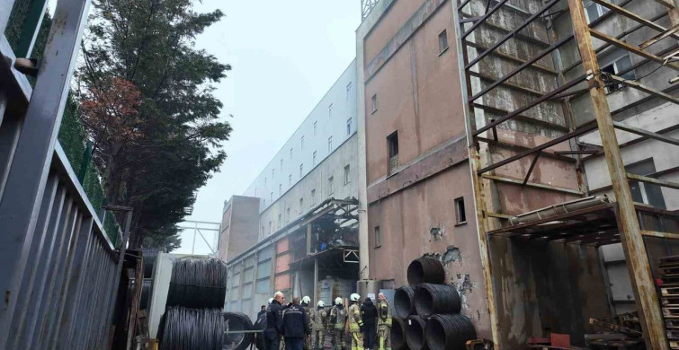 Arnavutköy Fabrikasında Yangın Paniği
