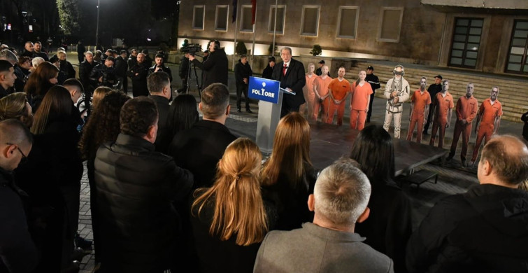 Arnavutluk'ta Hükümet Karşıtı Gösteriler Devam Ediyor