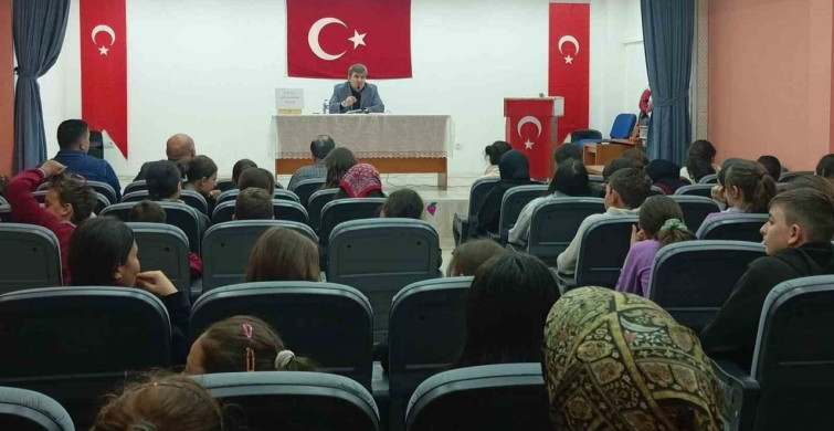 Arpalı'da Sporun Eğitime Katkıları Konferansı