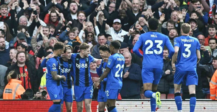 Arsenal, Bournemouth'a Evinde Yenildi