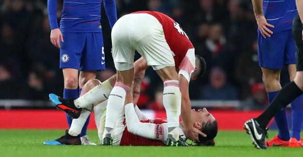 Arsenal’de Hector Bellerin Depremi!