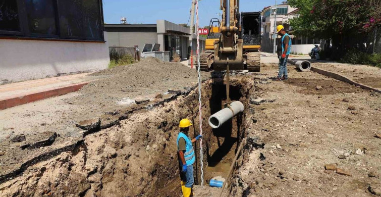 Arsuz'da 67 Milyon Euro'luk Kanalizasyon Projesi Devam Ediyor