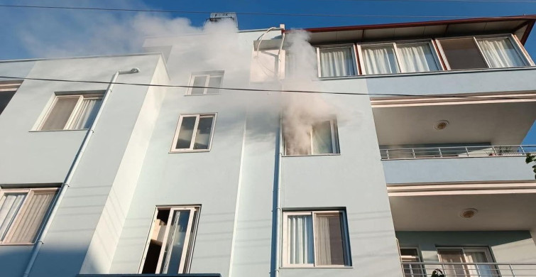 Arsuz'da Dairede Yangın Kontrol Altına Alındı