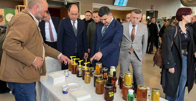 Artvin'de Bal Çalıştayı Gerçekleştirildi