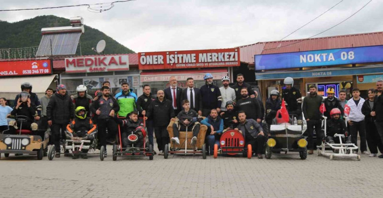 Artvin'de Geri Dönüşüm İçin Motorsuz Yarış