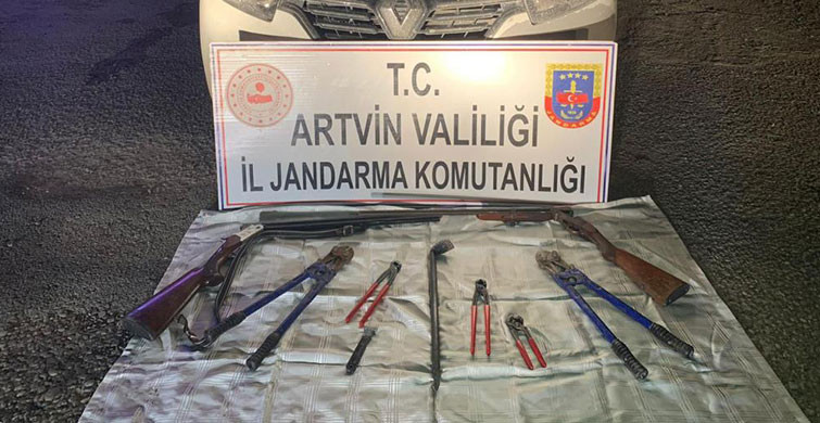 Artvin’de Güvenlik Kameraları İzlenerek 13 Hırsız Tutuklandı