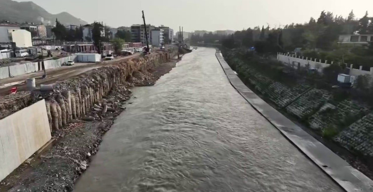 Asi Nehri'nde Yenileme Çalışmaları Devam Ediyor
