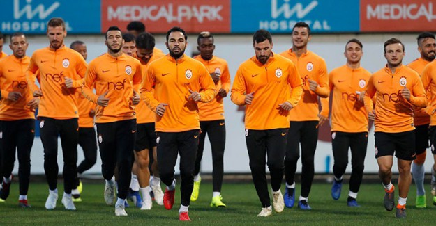 Aslan, Almanya’ya Eksik Gitti! İşte Kamp Kadrosu 