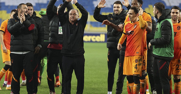 Aslan Kanaryadan Zirveyi Aldı