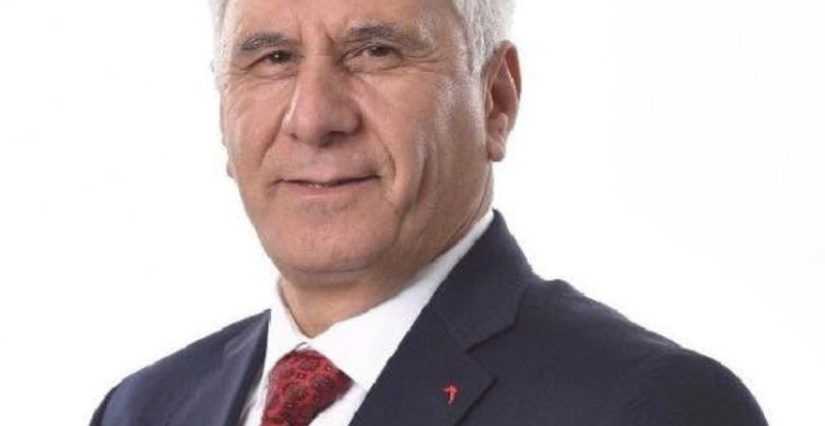 Asmalıevler Mahallesi muhtarı Zeki Çacur hayatını kaybetti