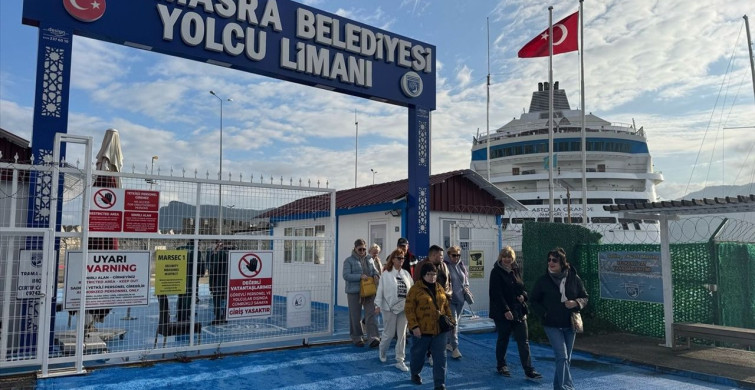 Astoria Grande Kruvaziyeri Amasra'ya 611 Yolcu Getirdi