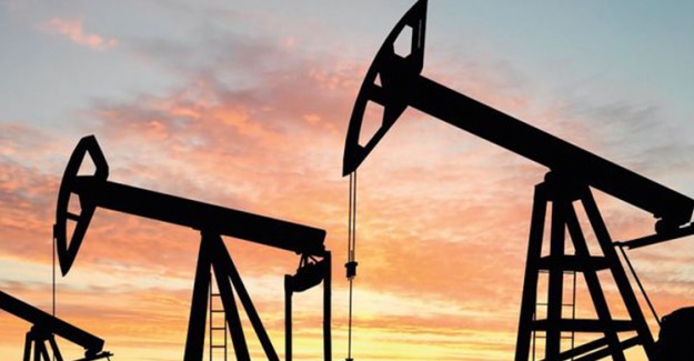 Asya'nın İran Petrol İthalatı Düşüşe Geçti 