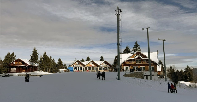 Atabarı Kayak Merkezi Sezonu Açtı