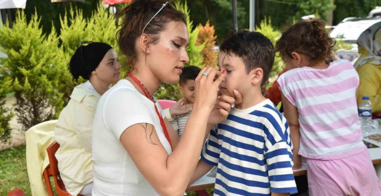 Atakum'da Ata Fest çocuk festivalinde yaz coşkusu