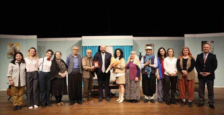 Atakum'da Tiyatro Coşkusu