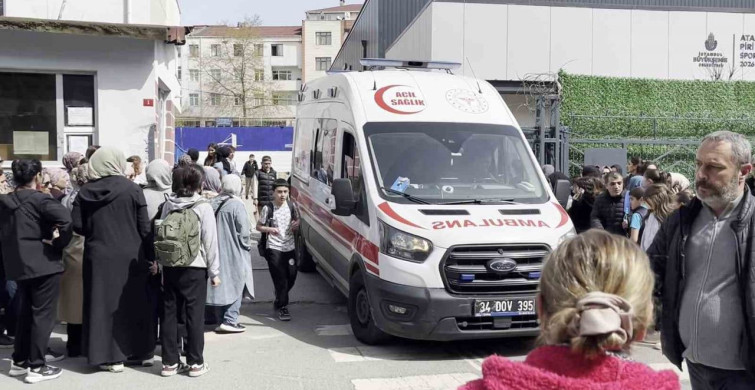 Ataşehir Ortaokulunda Zehirlenme Panigini Yaratan Olay