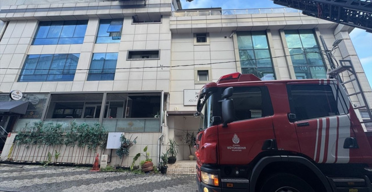 Ataşehir'deki Otel Yangını Kontrol Altına Alındı