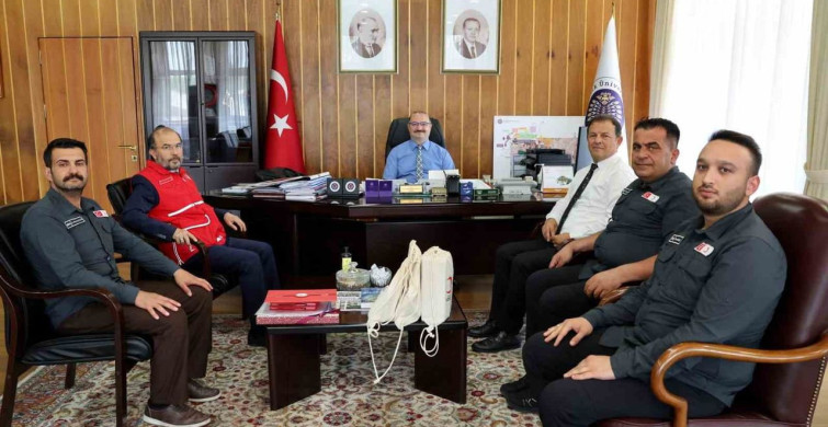 Atatürk Üniversitesi ile Türk Kızılay arasında beslenme hizmetlerinde kalite ve akreditasyon iş birliği