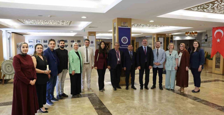 Atatürk Üniversitesi'nde akademik üretkenlik ödüllendirildi