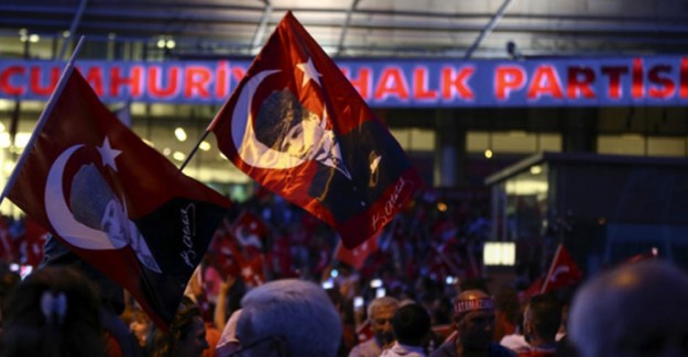 Atatürk'ün Mirasçısı Tacinur Demir, CHP'ye Dava Açtı