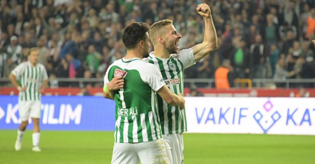 Atiker Konyaspor, Skubic’le Sözleşme Yeniledi!