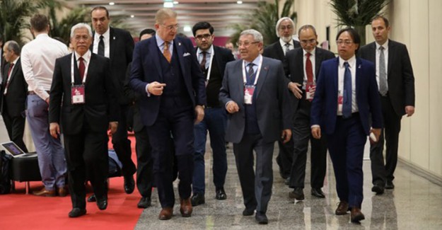 Avrasya Yükseköğretim Zirvesi'nden Ortak Mesaj: Daha İyi Bir Gelecek İçin Bilime Evet, Teröre Hayır!