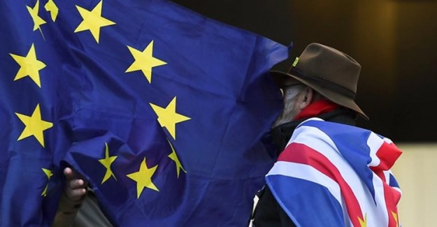 Avrupa Parlamentosu, Brexit Anlaşması'nı Onayladı