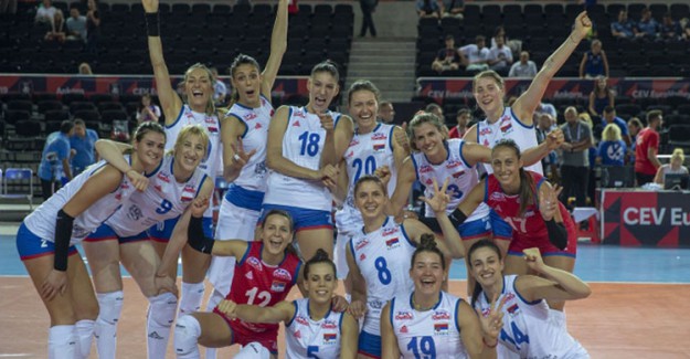 Avrupa Voleybol Şampiyonası Sırbistan 3'te 3 Yaptı 