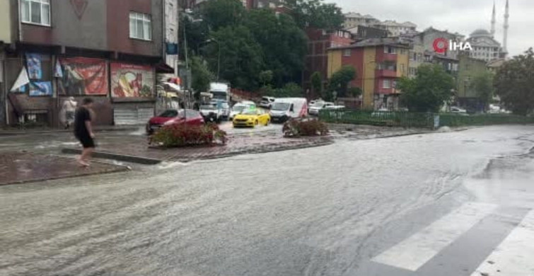 Avrupa yakasında sağanak yağış etkili oldu