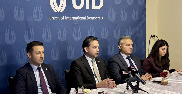 Avrupa'da Gençlerin Geleceği: Uluslararası Toplum Akademisi Tanıtıldı