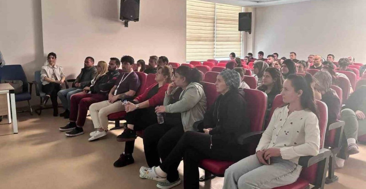 Ayancık'ta Sağlık Çalışanlarına Afet ve Yangın Eğitimi Verildi