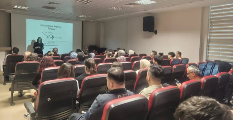 Ayancık'ta Sağlık Çalışanlarına İletişim Eğitimi