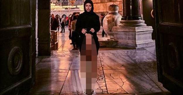 Ayasofya'da Çıplak Poz Veren Kadına Dava Açıldı