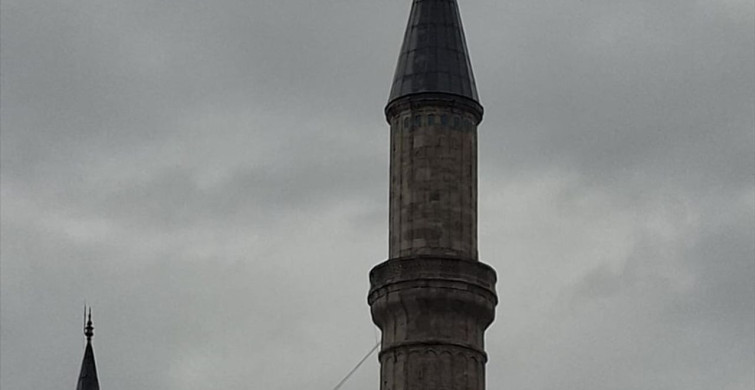 Ayasofya'da Mimar Sinan Minaresi Aleminde Rüzgar Etkisi