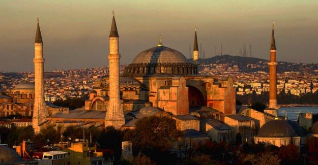 Ayasofya'nın İmamı Belli Oldu mu?