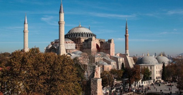 Ayasofya'nın Kaderi Yarın Belli Olacak! İbadete Mi Açılıyor?