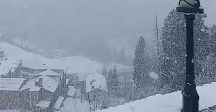 Ayder Yaylası'nda Bahar Ortasında Kar Keyfi