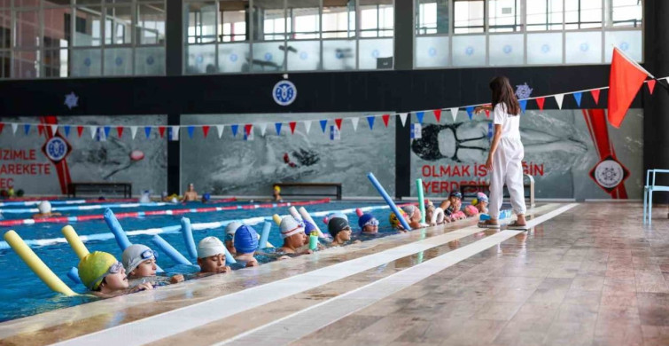 Aydın Büyükşehir’in yüzme kurslarına yaz dönemi yoğun ilgisi
