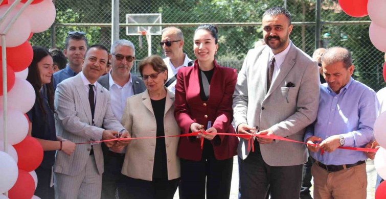 Aydın Lisesi'nde Bilim Fuarı Coşkuyla Açıldı