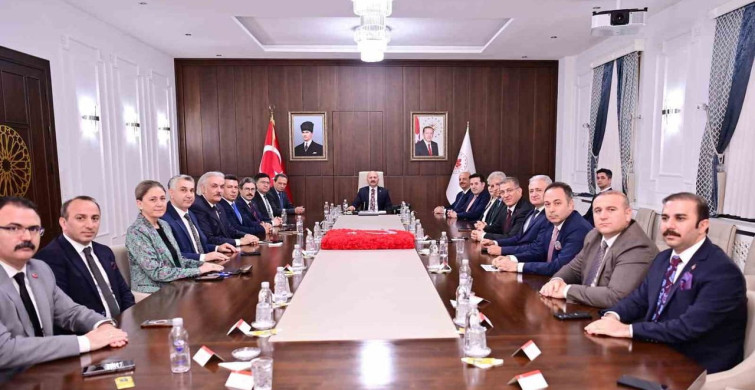 Aydın Valisi Dr. Osman Varol, Kamu Hizmetlerini Değerlendirdi