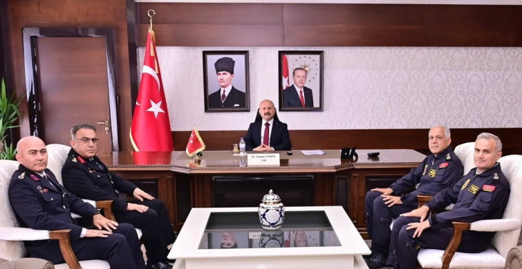 Aydın Valisi Osman Varol'dan Jandarmaya Kutlama