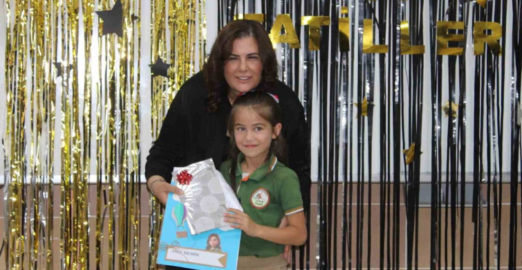 Aydın'da 190 bin öğrenci karne aldı