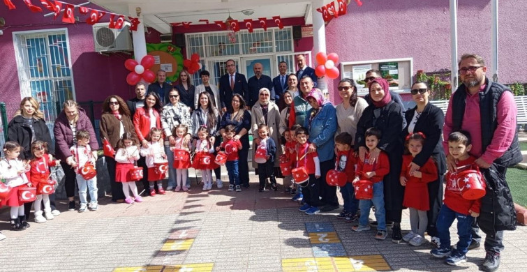 Aydın'da Anaokulu Öğrencileri Yeteneklerini Sergiledi