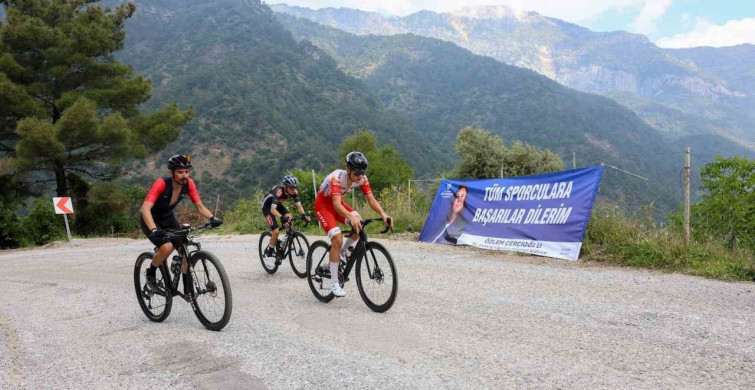 Aydın'da Bisiklet Tırmanış Yarışması Coşkusu