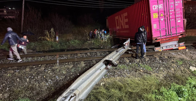 Aydın'da Kontrolden Çıkan Tır Kazası: Sürücü Hayatını Kaybetti